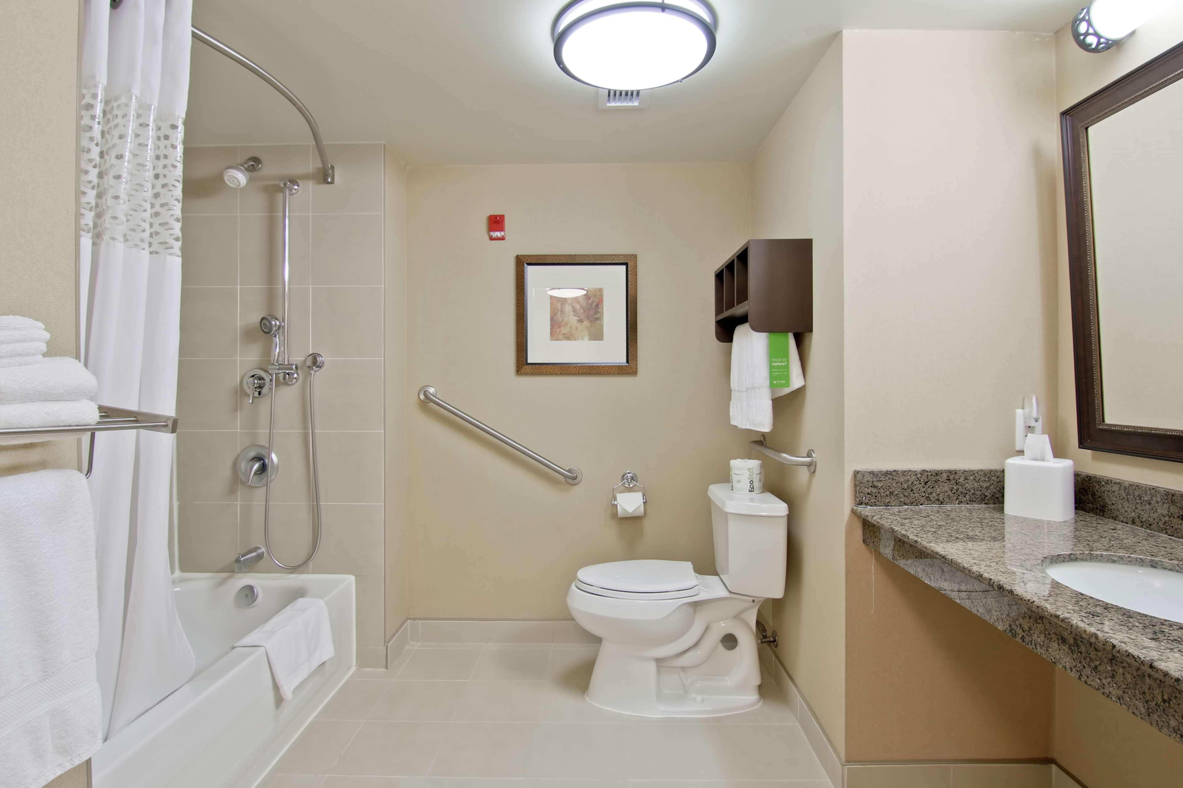 Hampton Inn By Hilton North Bay Ngoại thất bức ảnh